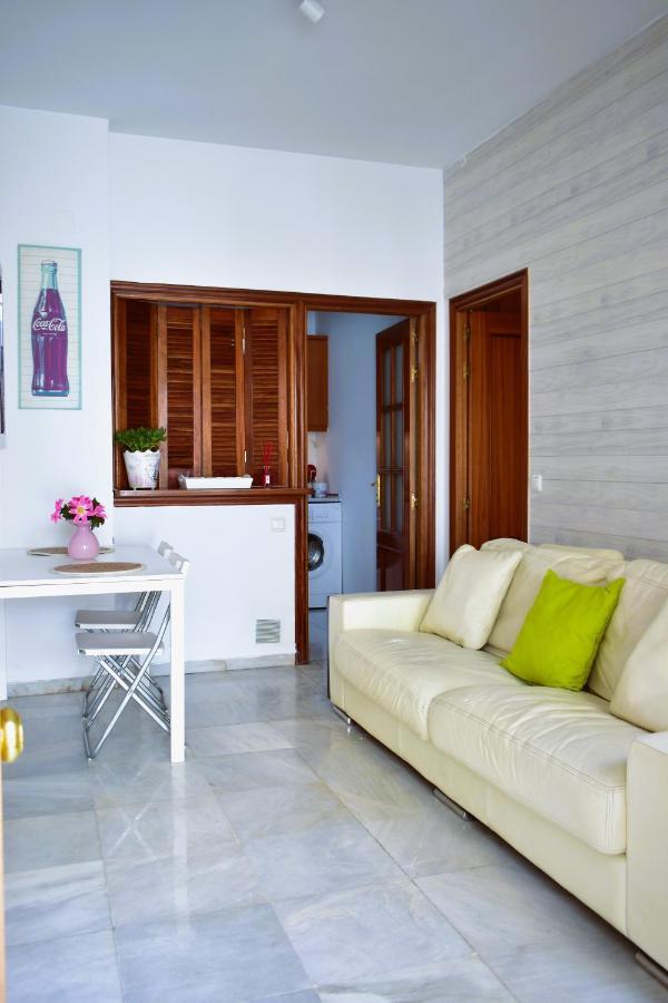 Apartamento Duenas Sevilla Bagian luar foto