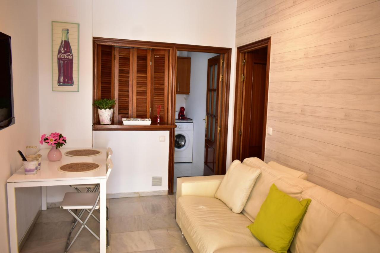 Apartamento Duenas Sevilla Bagian luar foto