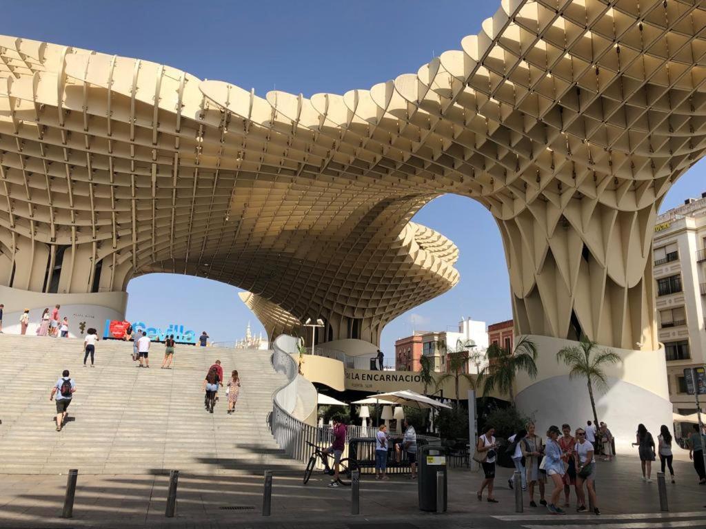 Apartamento Duenas Sevilla Bagian luar foto
