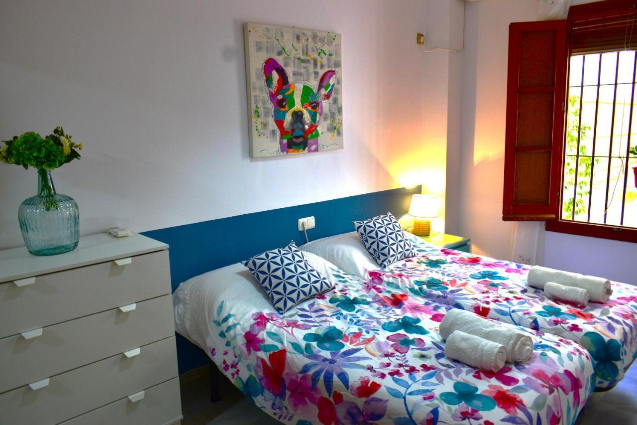 Apartamento Duenas Sevilla Bagian luar foto