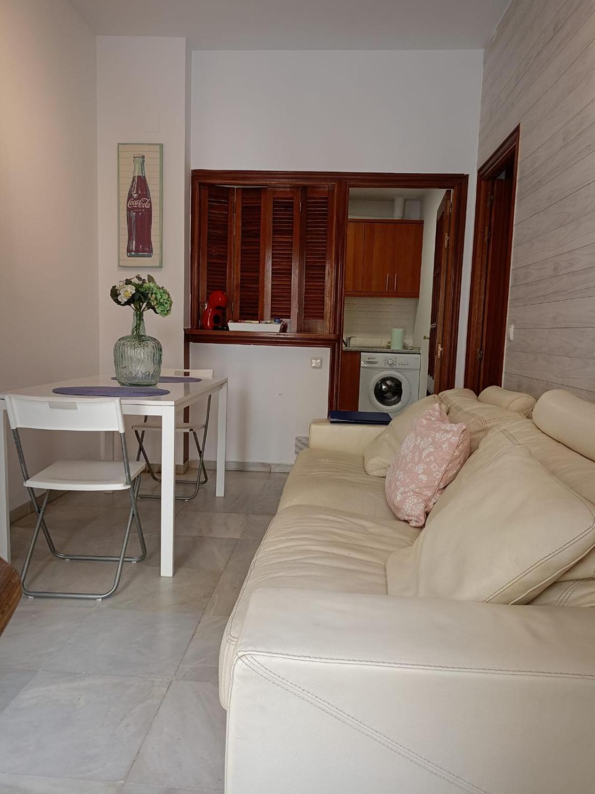 Apartamento Duenas Sevilla Bagian luar foto