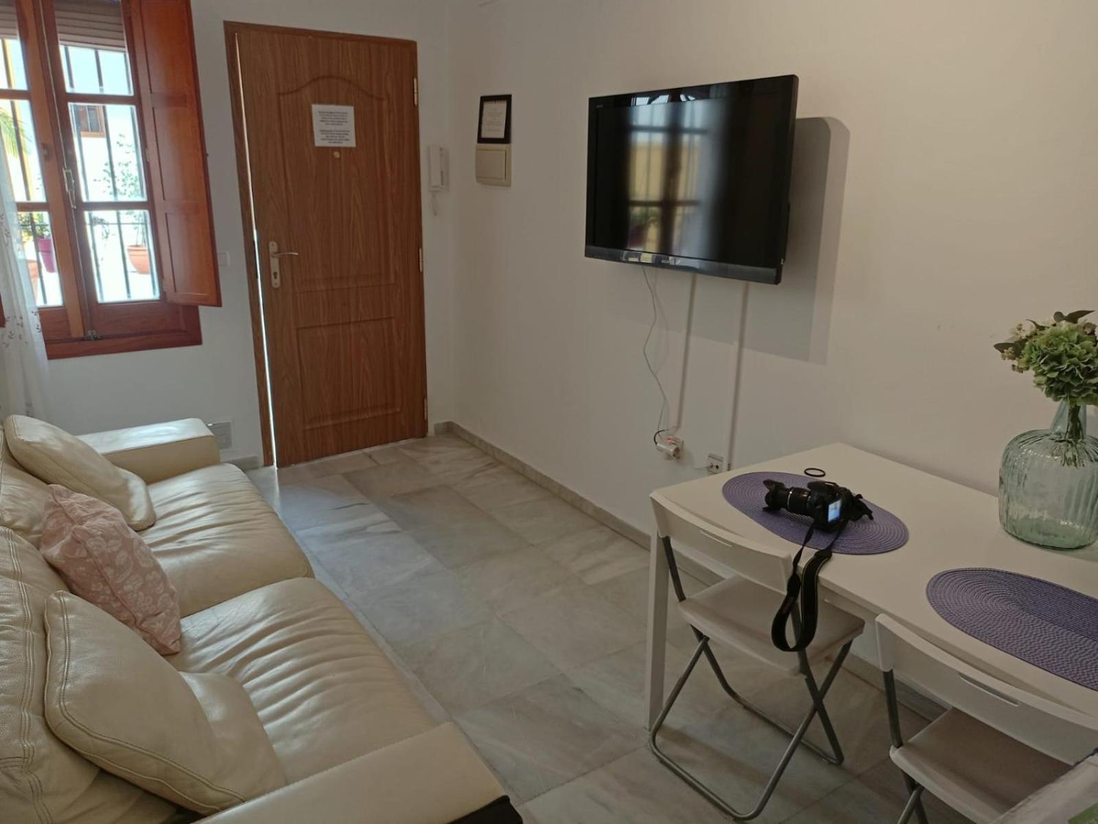 Apartamento Duenas Sevilla Bagian luar foto